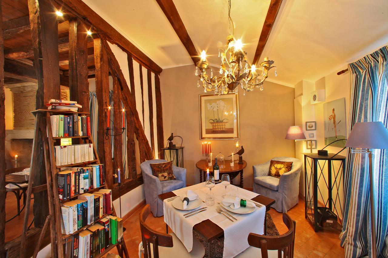 Au Jardin Fleuri Hotel Bosset Bagian luar foto
