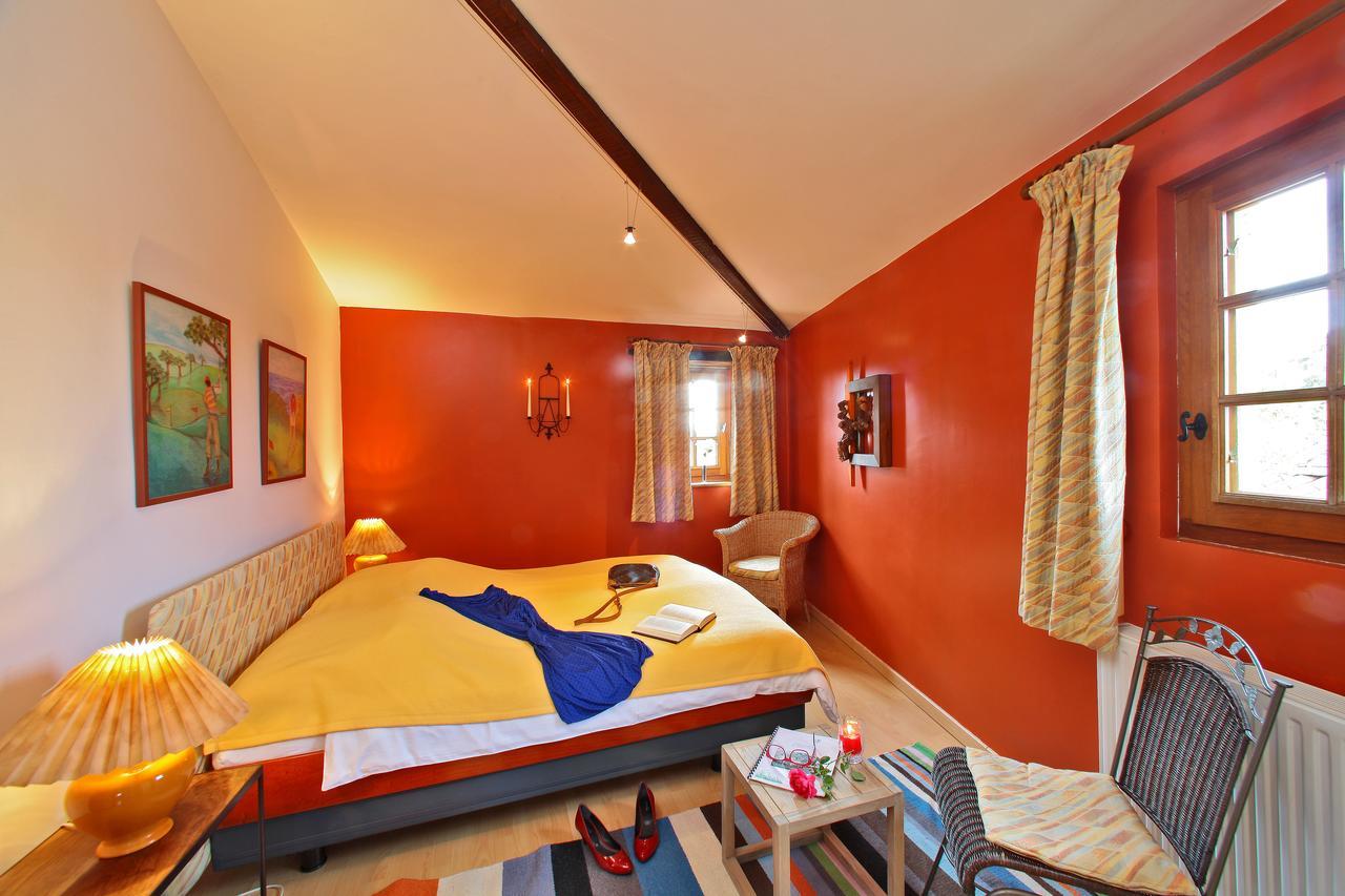 Au Jardin Fleuri Hotel Bosset Ruang foto